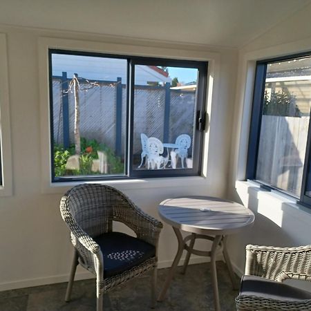 Our Raglan Town Houseヴィラ エクステリア 写真